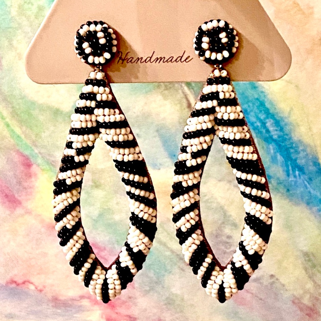Nwt Deepa Gurnani Beaded Oval Hoop Chandeliers